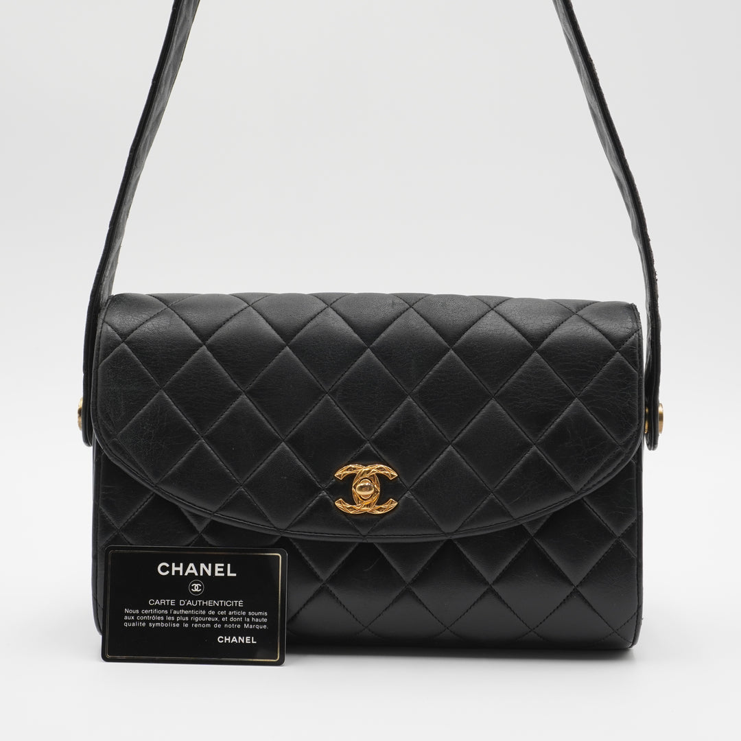 CHANEL Bijoux Coco Lamb Shoulder No. 2