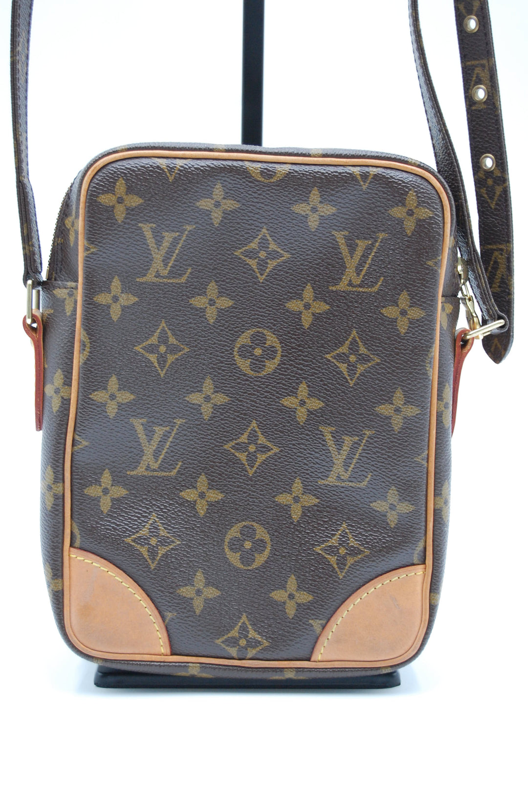 LOUIS VUITTON Monogram Amazon Crossbody Bag LOUIS VUITTON